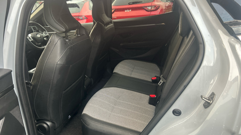 Renault Megane E-Tech EV60 160kW Iconic 60kWh Optimum Charge 5dr Auto Electric Hatchback